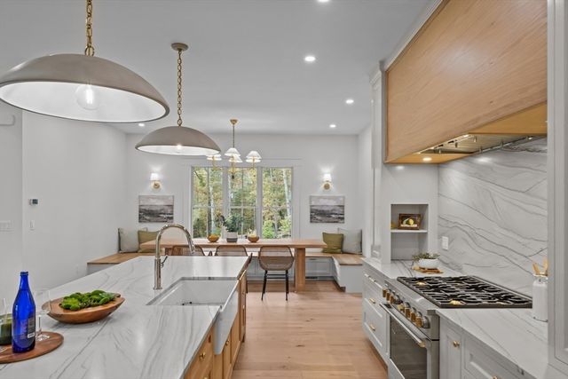 1 Couture Way, Middleton, MA 01949