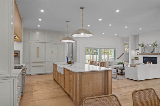1 Couture Way, Middleton, MA 01949