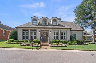 2497 EAGLERIDGE LN, Memphis, TN 38016