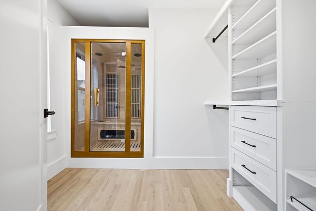 80 Dell Ave, Melrose, MA 02176
