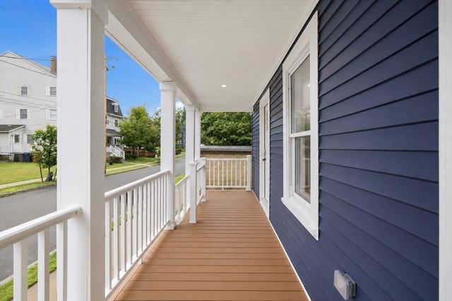 80 Dell Ave, Melrose, MA 02176