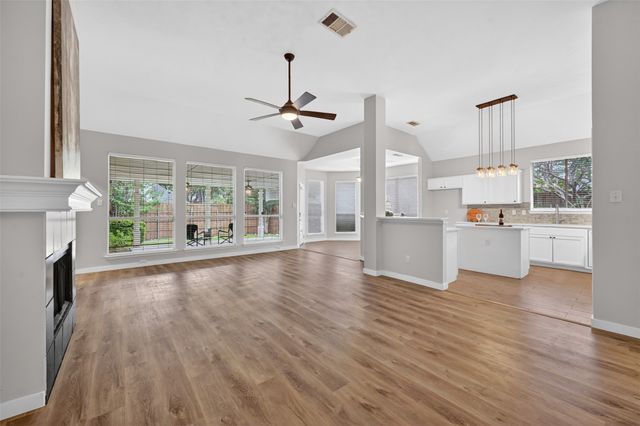 9701 Enmore Lane, Frisco, TX 75035