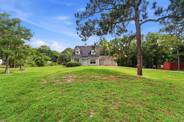 16317 Glasgow Drive E, Loxahatchee, FL 33470