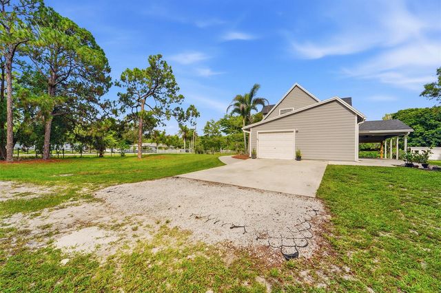 16317 Glasgow Drive E, Loxahatchee, FL 33470