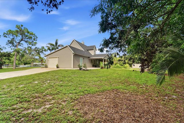 16317 Glasgow Drive E, Loxahatchee, FL 33470
