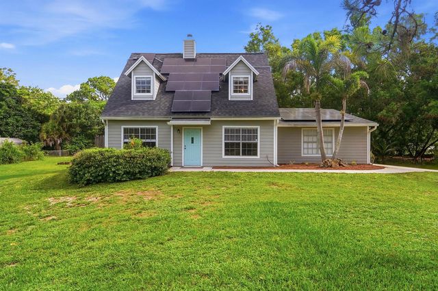 16317 Glasgow Drive E, Loxahatchee, FL 33470