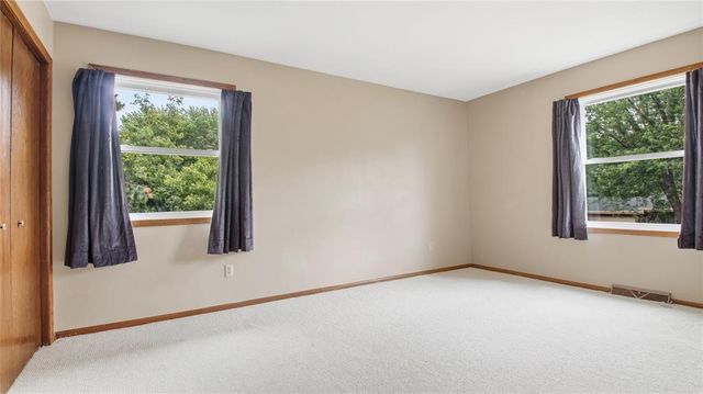 212 Country Club Lane, Altoona, WI 54720