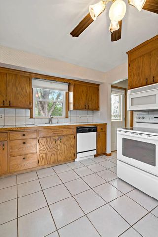 6073 Yukon Avenue N, New Hope, MN 55428