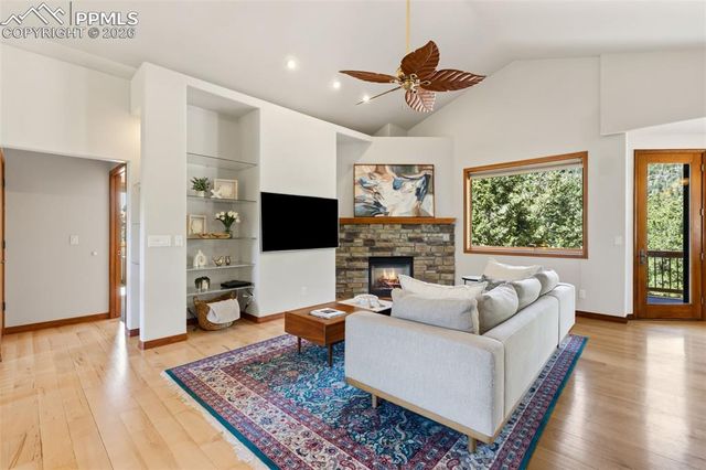 6104 Coffee Pot Road, Manitou Springs, CO 80829