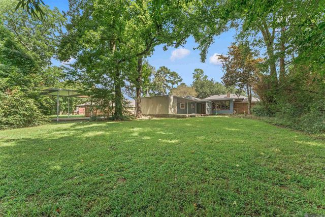 12674 S Highmeadow Ct, Baton Rouge, LA 70816