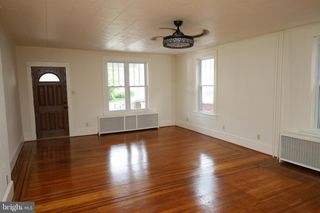 317 S MAIN ST, Red Lion, PA 17356