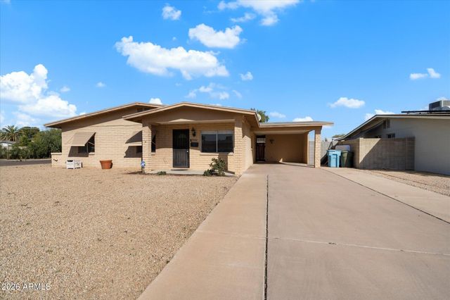 3302 E ANDORRA Drive, Phoenix, AZ 85032