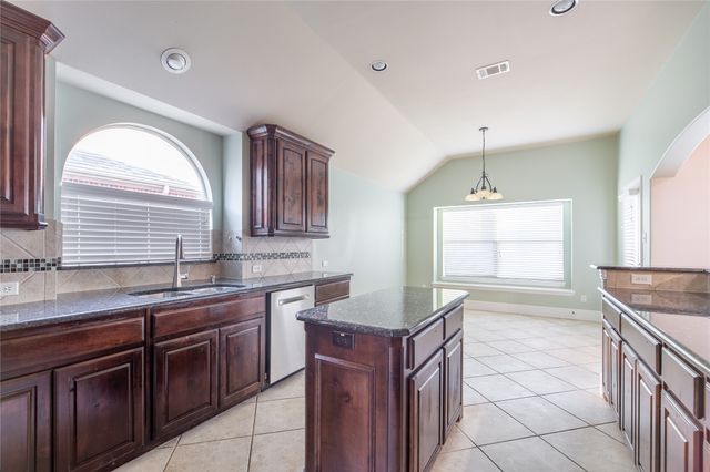 4513 Oxbow Drive, Mckinney, TX 75072