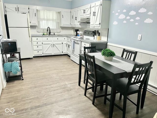 9 E Rafferty Road E, Shelbyville, IN 46176