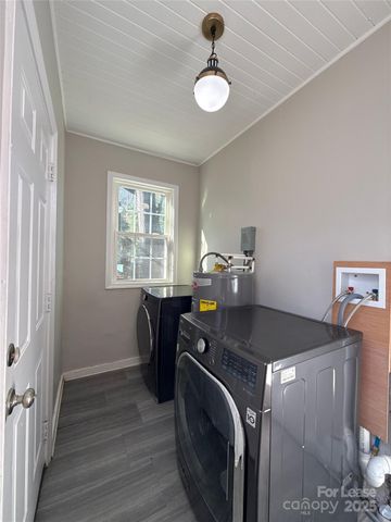 1242 Dade Street, Charlotte, NC 28205