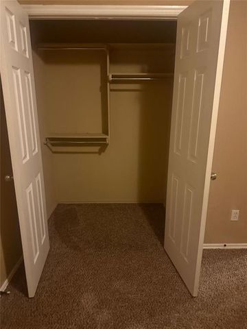 1020 Norway Avenue, Yukon, OK 73099