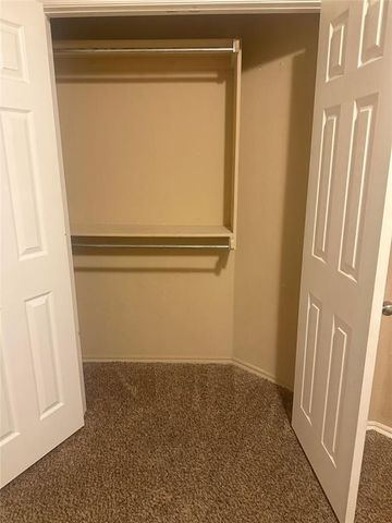 1020 Norway Avenue, Yukon, OK 73099