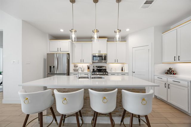 7823 Open Point Drive, Cypress, TX 77433