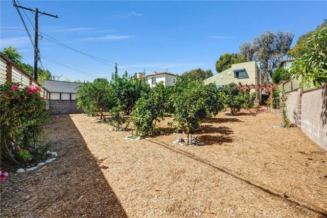628 S Irena Avenue, Redondo Beach, CA 90277