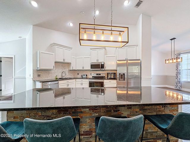 11 Maidenbush Court, Homosassa, FL 34446