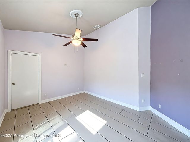 11 Maidenbush Court, Homosassa, FL 34446