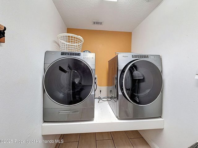 11 Maidenbush Court, Homosassa, FL 34446