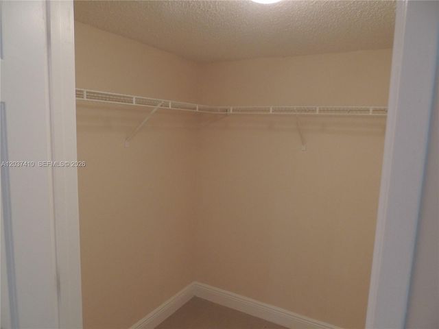 2640 S University Drive 117, Davie, FL 33328
