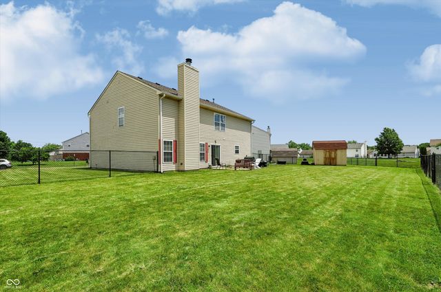 9625 Treyburn Lakes Drive, Indianapolis, IN 46239
