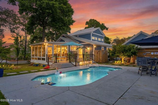 3505 E Yacht Drive, Oak Island, NC 28465