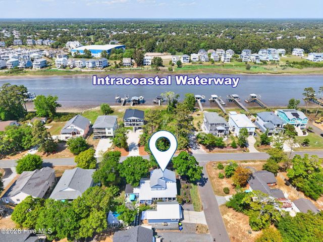 3505 E Yacht Drive, Oak Island, NC 28465
