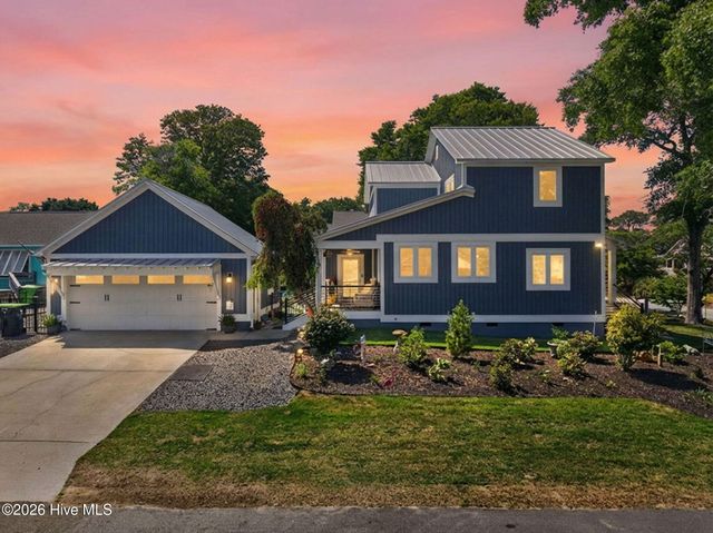 3505 E Yacht Drive, Oak Island, NC 28465