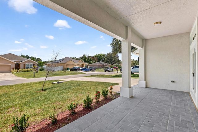 655 SW Seagull Terrace, Port St. Lucie, FL 34953