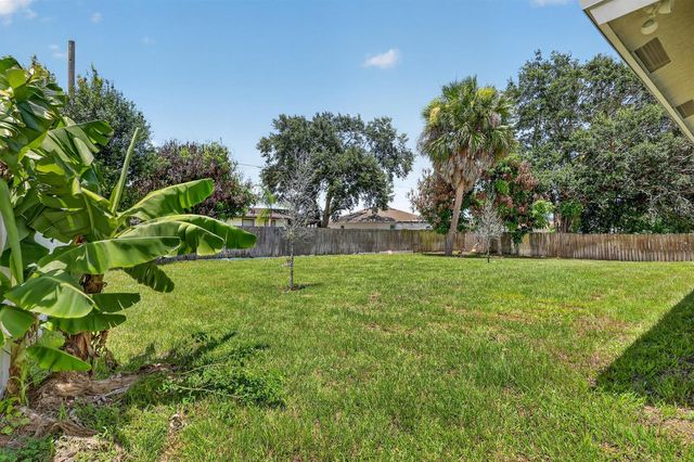 655 SW Seagull Terrace, Port St. Lucie, FL 34953
