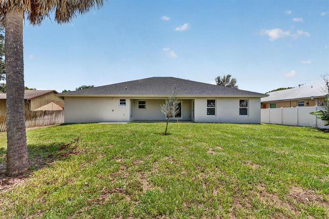 655 SW Seagull Terrace, Port St. Lucie, FL 34953