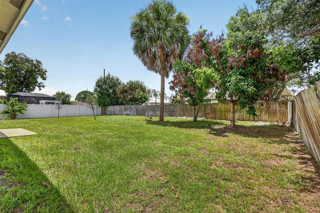 655 SW Seagull Terrace, Port St. Lucie, FL 34953
