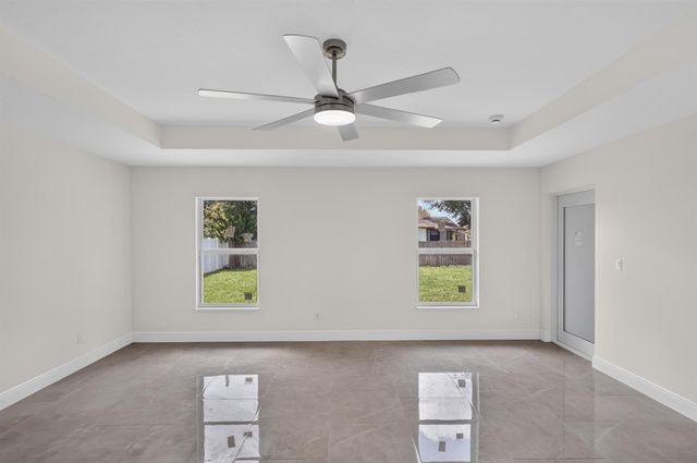 655 SW Seagull Terrace, Port St. Lucie, FL 34953