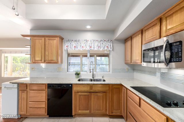 14615 W SKY HAWK Drive, Sun City West, AZ 85375