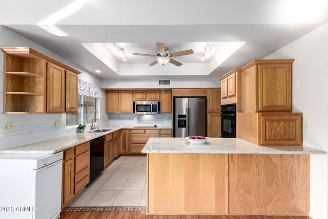 14615 W SKY HAWK Drive, Sun City West, AZ 85375