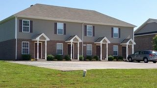 793 Cherrybark Ln Apt D, Clarksville, TN 37040
