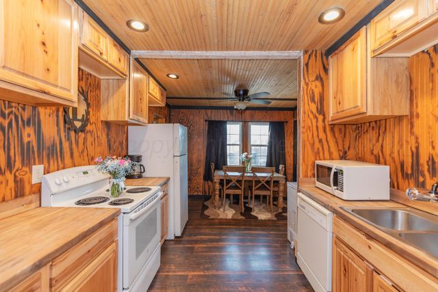 1120 E FRANCIS Avenue, Pampa, TX 79065