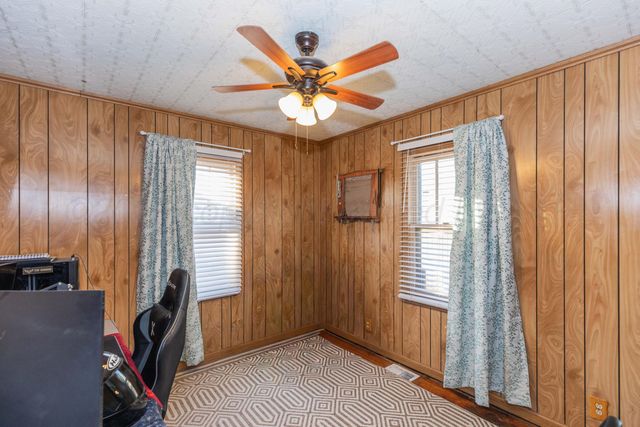 1120 E FRANCIS Avenue, Pampa, TX 79065