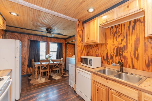 1120 E FRANCIS Avenue, Pampa, TX 79065