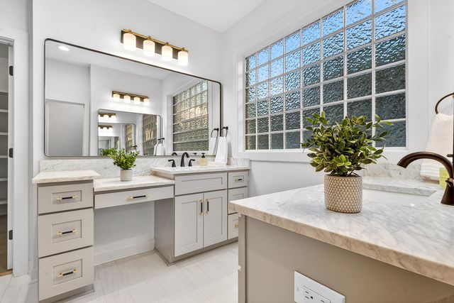 303 Ayers Circle, Summerville, SC 29485