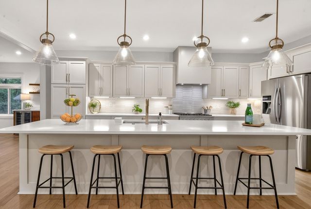 303 Ayers Circle, Summerville, SC 29485