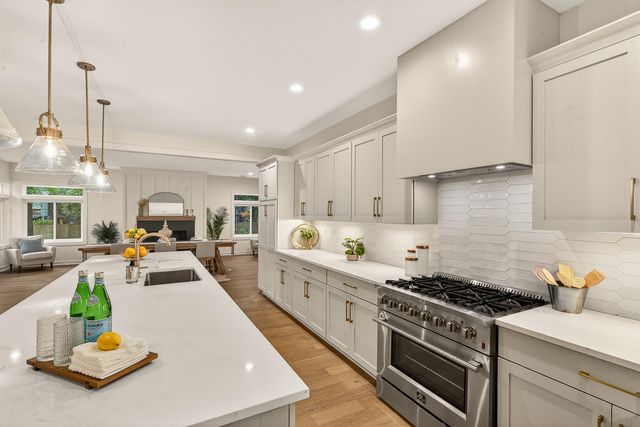 303 Ayers Circle, Summerville, SC 29485