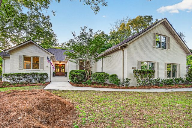 303 Ayers Circle, Summerville, SC 29485