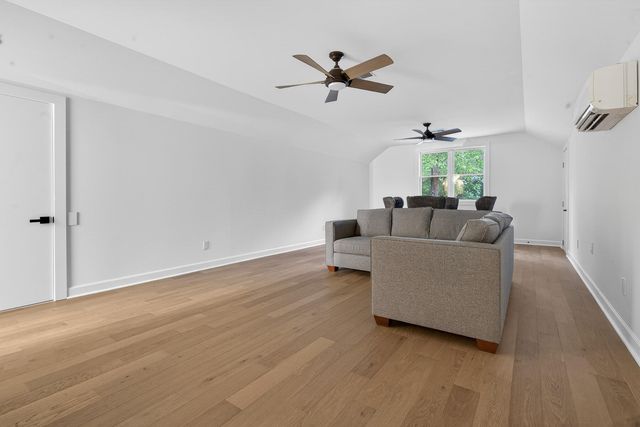 303 Ayers Circle, Summerville, SC 29485