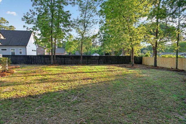 303 Ayers Circle, Summerville, SC 29485