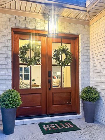 303 Ayers Circle, Summerville, SC 29485