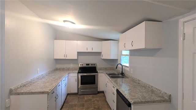 8602 E 91st Terrace, Kansas City, MO 64138